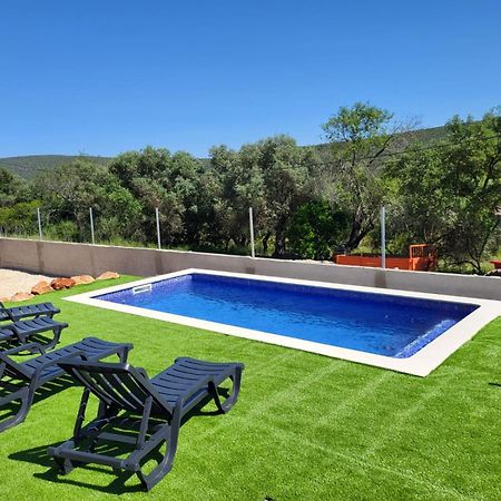 Vivenda Atanazio By Ferias Com Sol Villa Лоуле Екстериор снимка