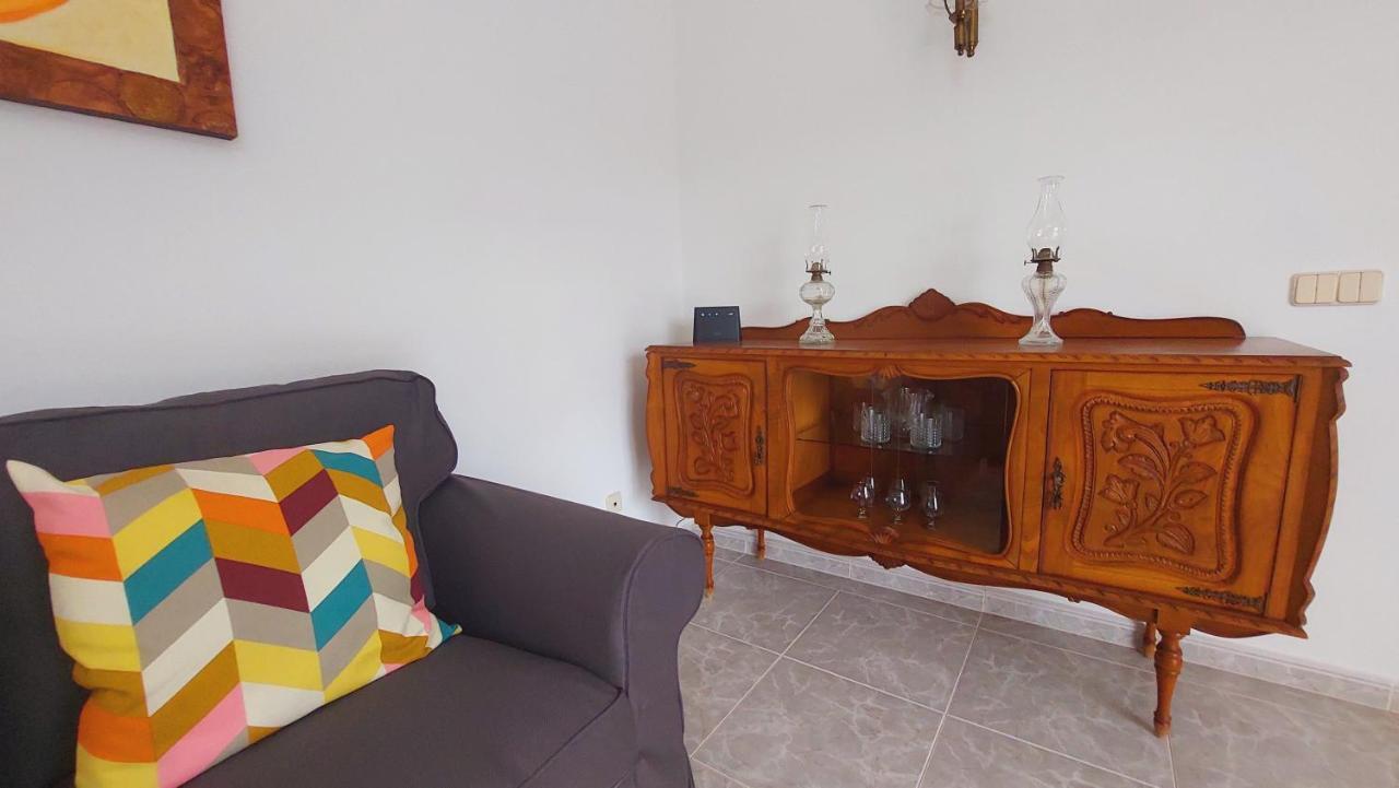 Vivenda Atanazio By Ferias Com Sol Villa Лоуле Екстериор снимка